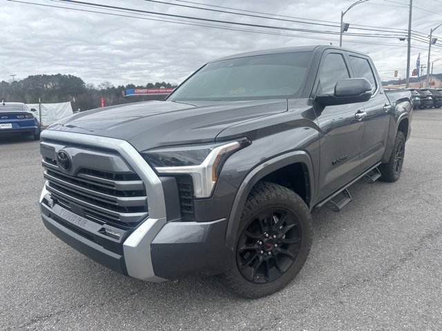 Used 2025 Toyota Tundra Limited image 1