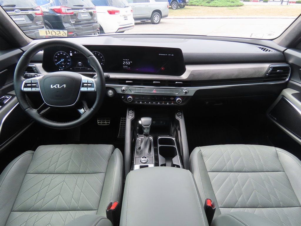 Used 2024 Kia Telluride SX Prestige X-Line image 3