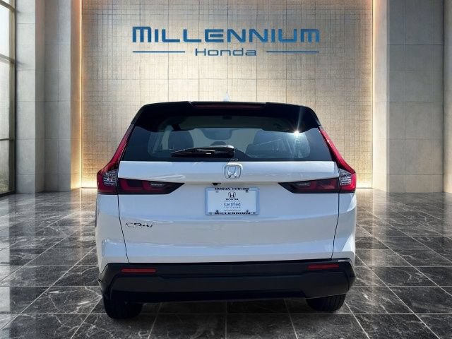 Used 2024 Honda CR-V LX image 4