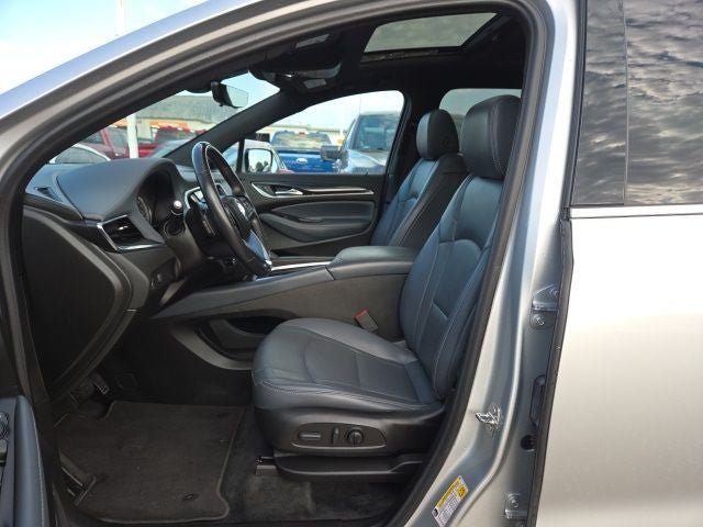 Used 2022 Buick Enclave Essence w/ Experience Buick Package AWD/4WD image 42