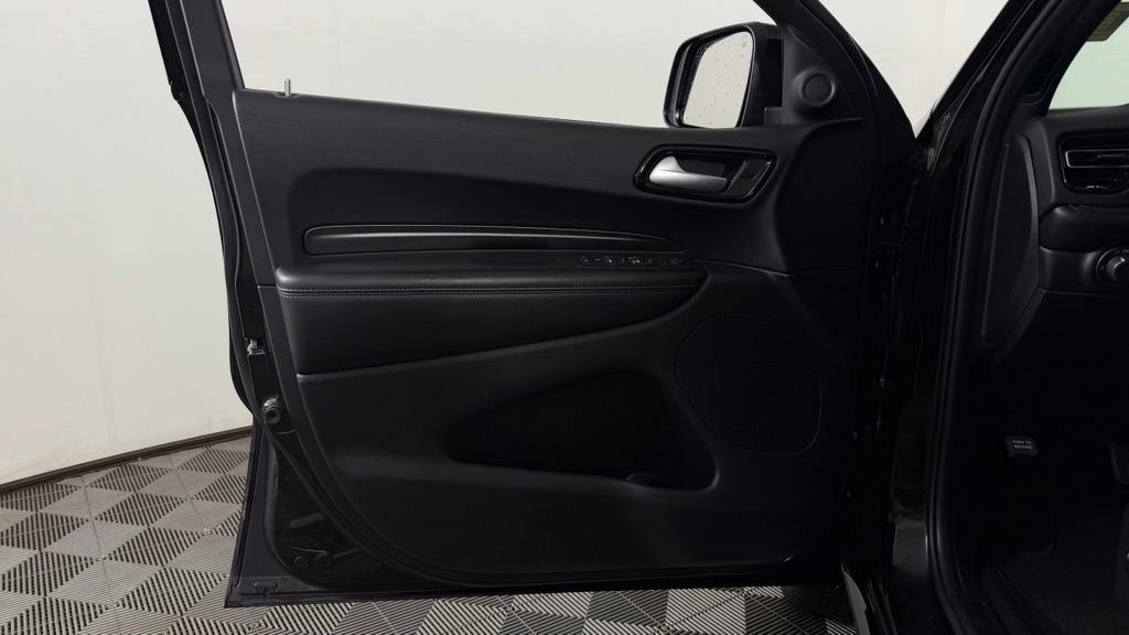 Used 2024 Dodge Durango SXT w/ SXT Blacktop Group AWD/4WD image 14