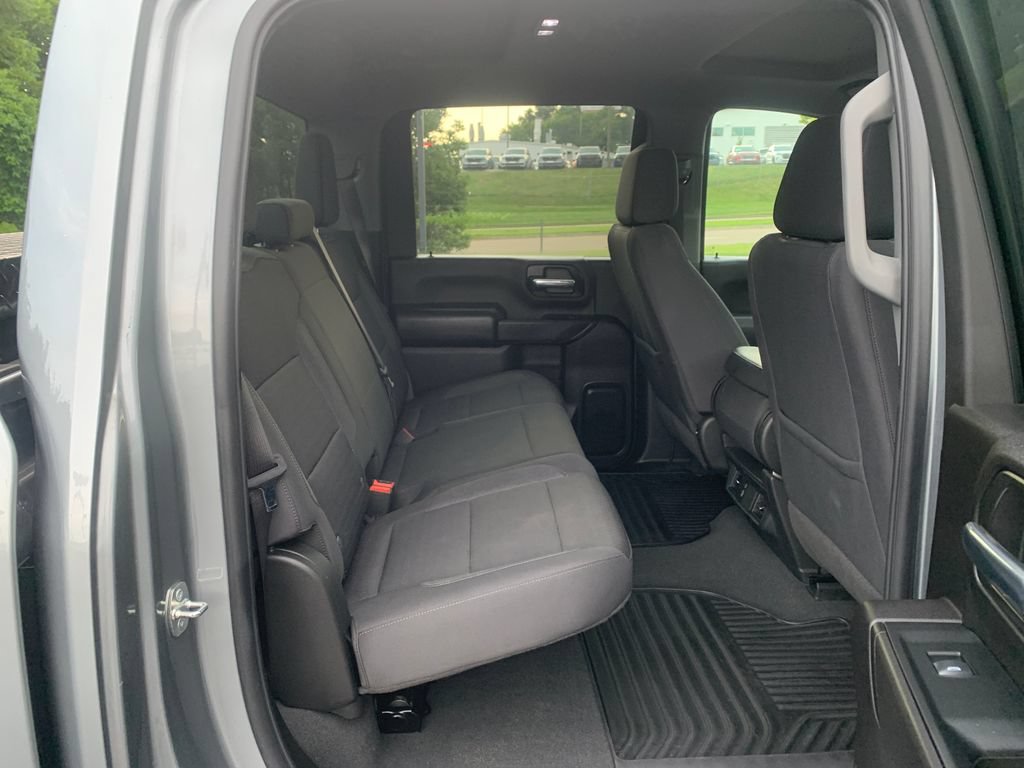 Used 2024 Chevrolet Silverado 2500 Custom w/ Custom Convenience Package AWD/4WD image 29