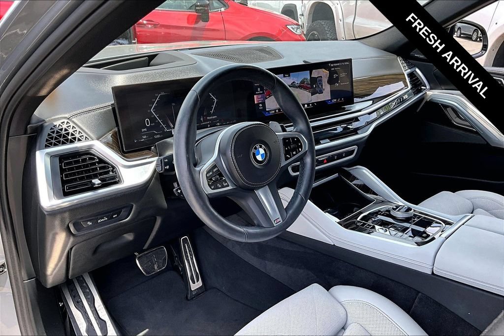 Used 2024 BMW X6 xDrive40i w/ Executive Package AWD/4WD image 5