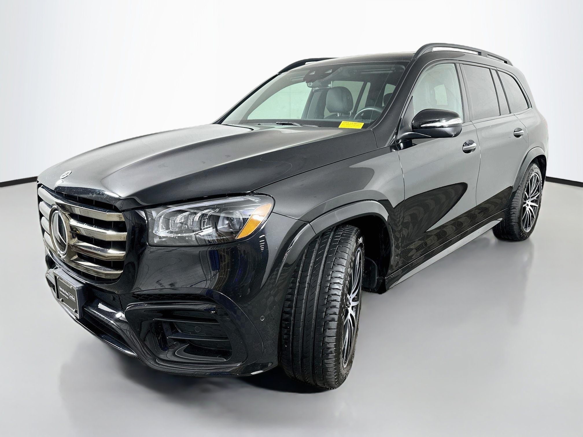 Certified 2025 Mercedes-Benz GLS 450 4MATIC image 3