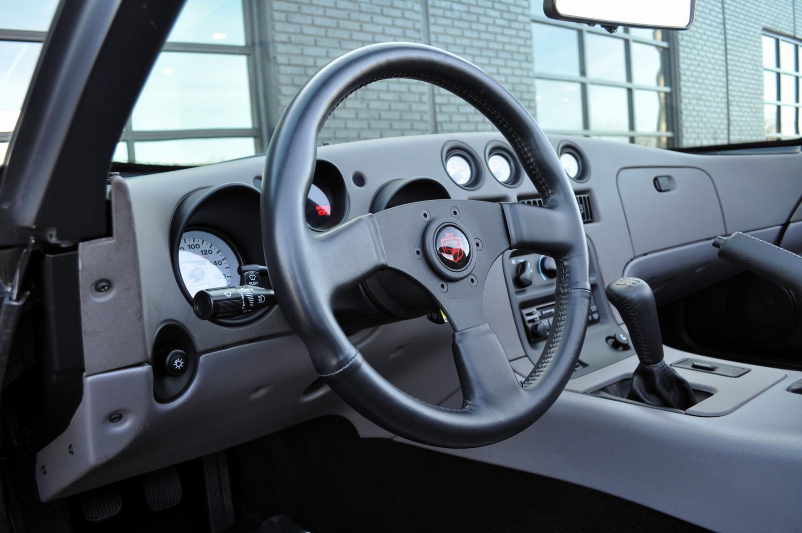 Used 1994 Dodge Viper RT/10 image 34