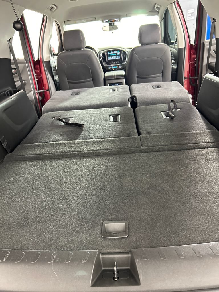 Used 2019 Chevrolet Traverse LT AWD/4WD image 22
