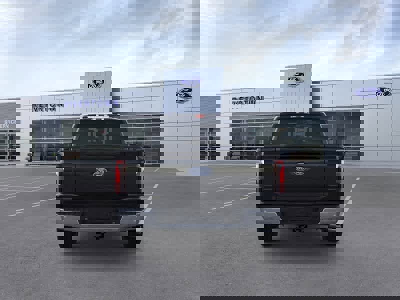 New 2025 Ford F150 Lariat w/ Equipment Group 502A High image 5