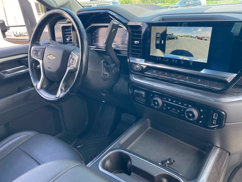 Used 2024 Chevrolet Silverado 2500 LTZ w/ LTZ Convenience Package AWD/4WD image 44