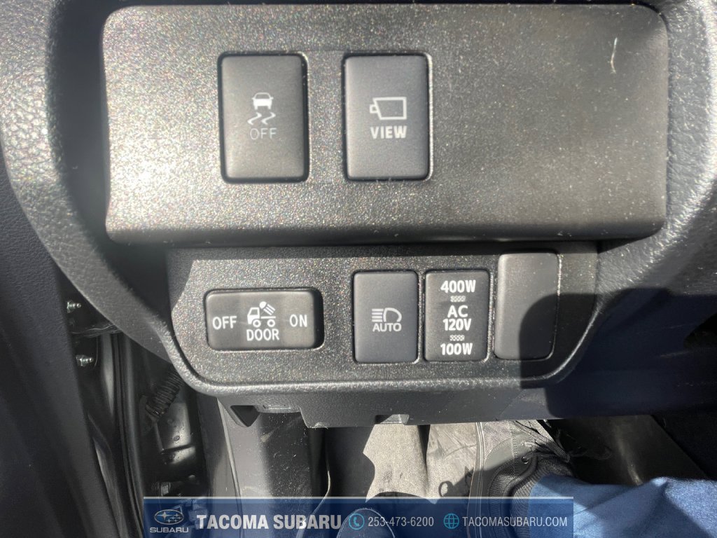 Used 2021 Toyota Tacoma TRD Off-Road w/ TRD Premium Off Road Package AWD/4WD image 23