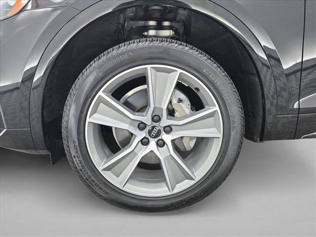 Used 2025 Audi Q5 2.0T Premium AWD/4WD image 28