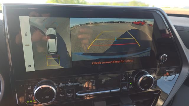 New 2026 Toyota Highlander Limited AWD/4WD image 21