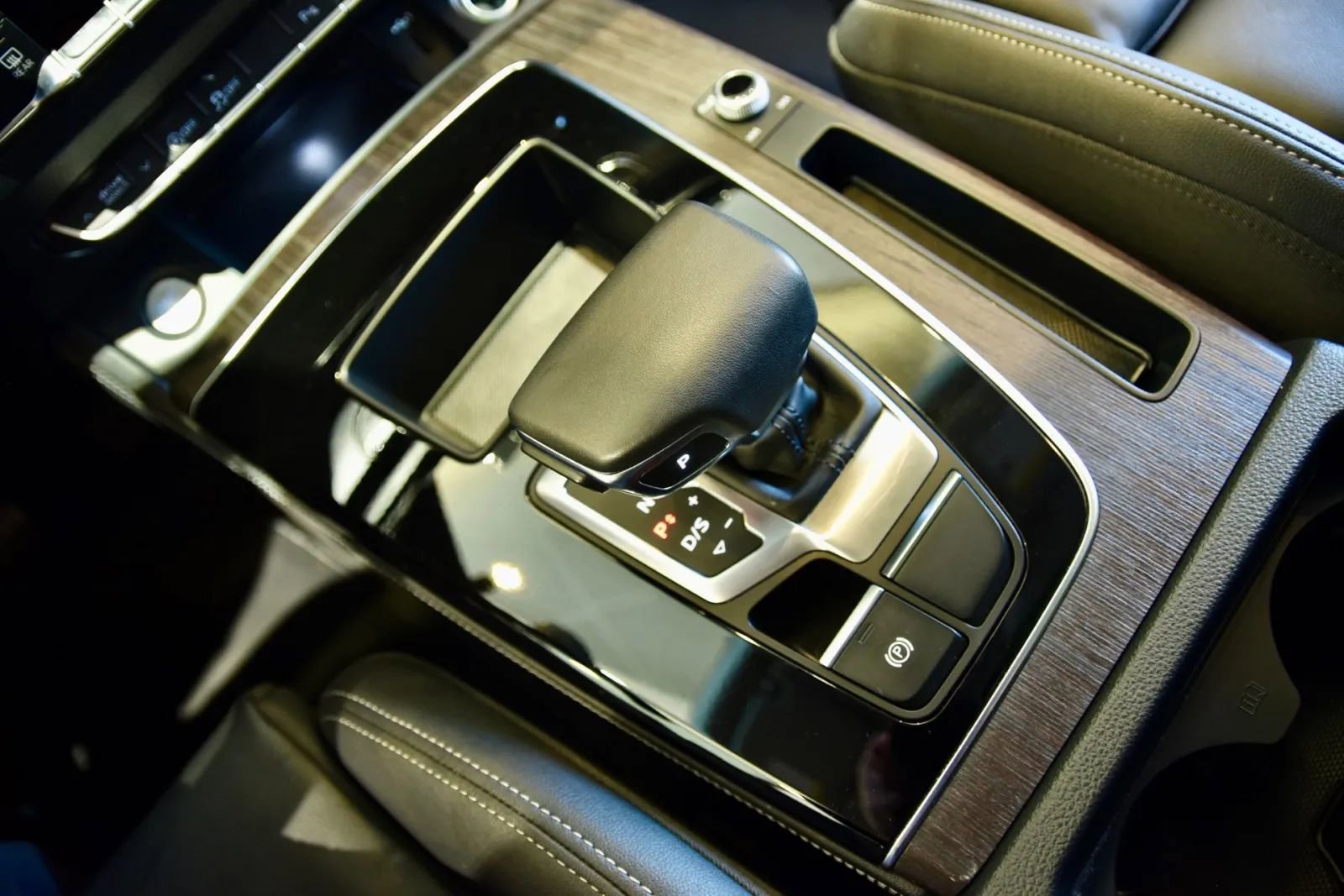 Used 2024 Audi Q5 2.0T Premium Plus image 17