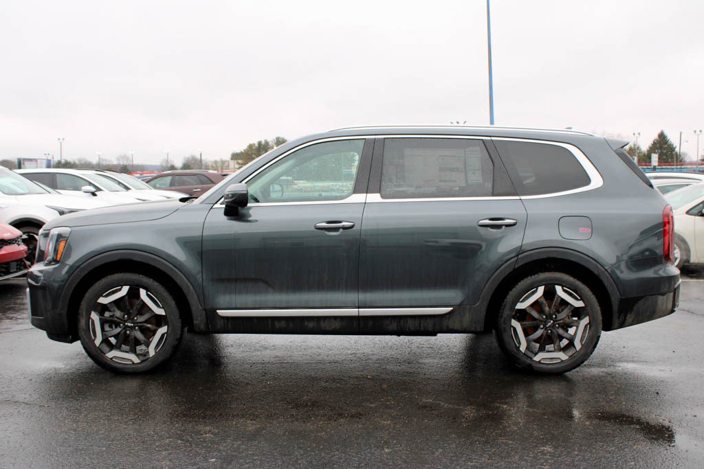New 2024 Kia Telluride S w/ S Sunroof Package image 4