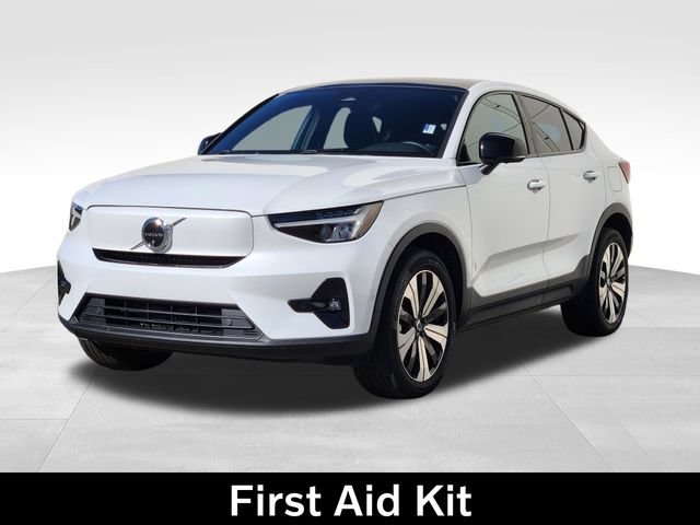 Certified 2023 Volvo C40 P8 Recharge Plus w/ Protection Package Premier AWD/4WD image 5