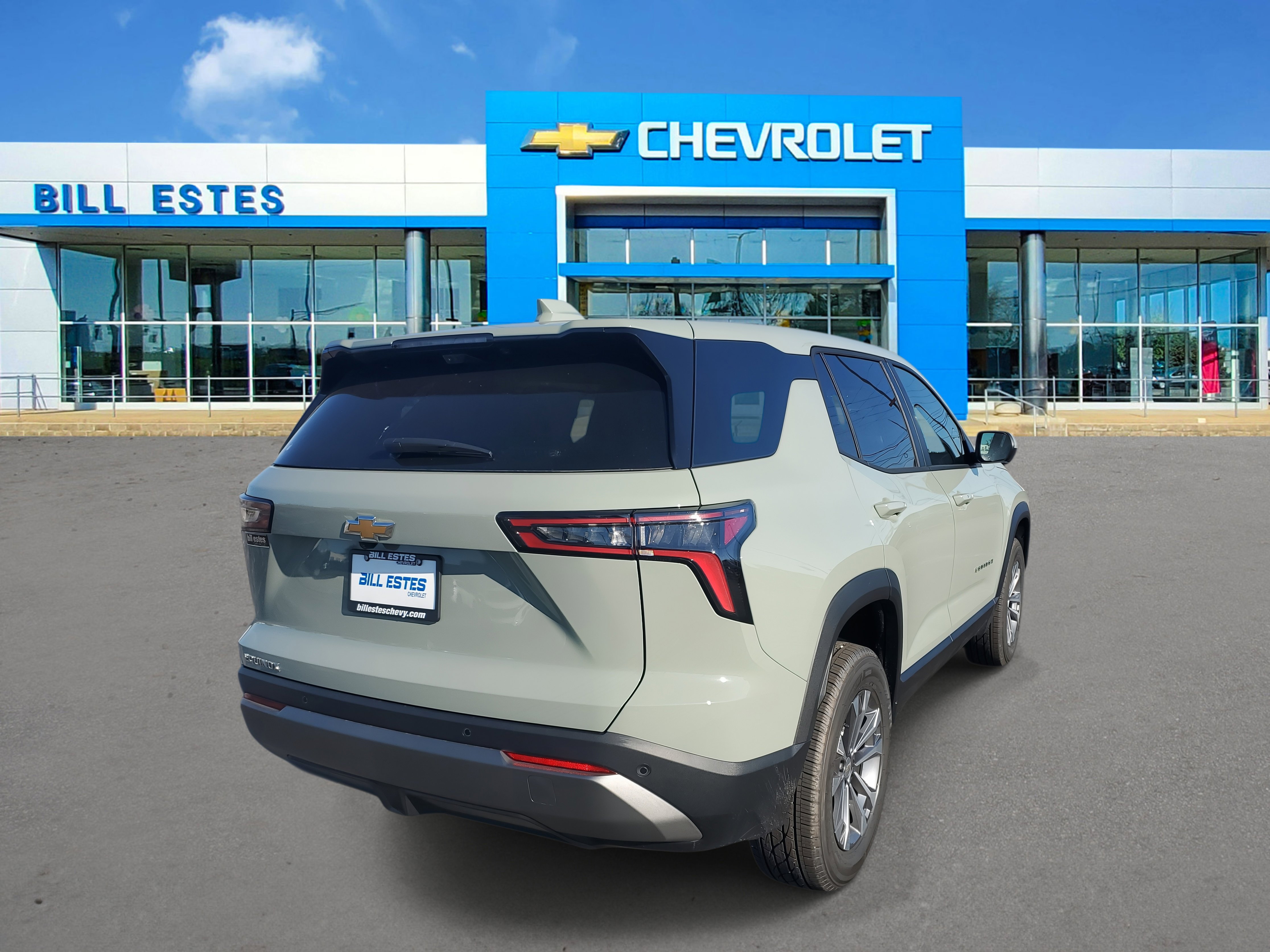 New 2026 Chevrolet Equinox LT w/ Convenience Package II image 3