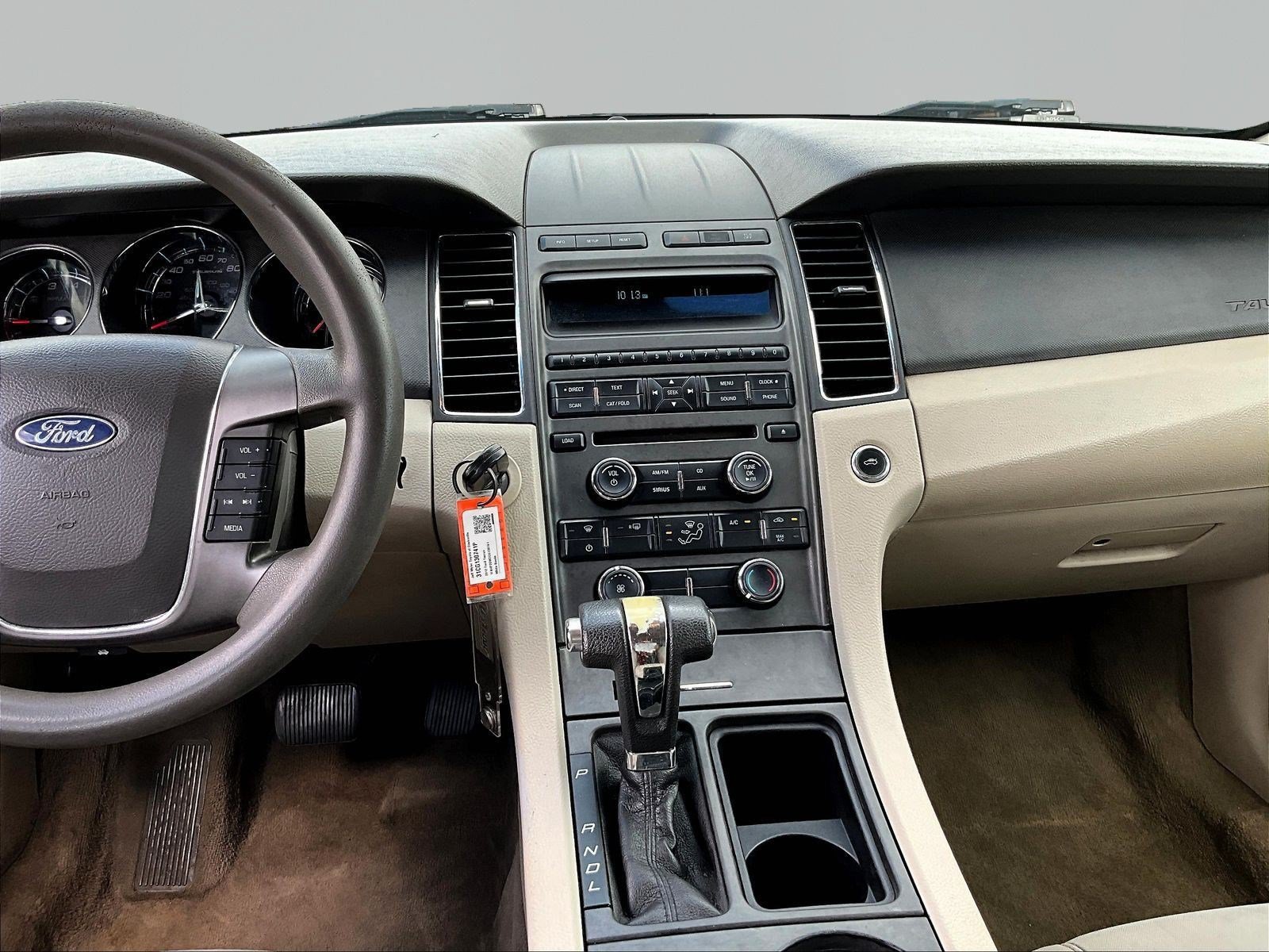 Used 2012 Ford Taurus SE FWD image 9