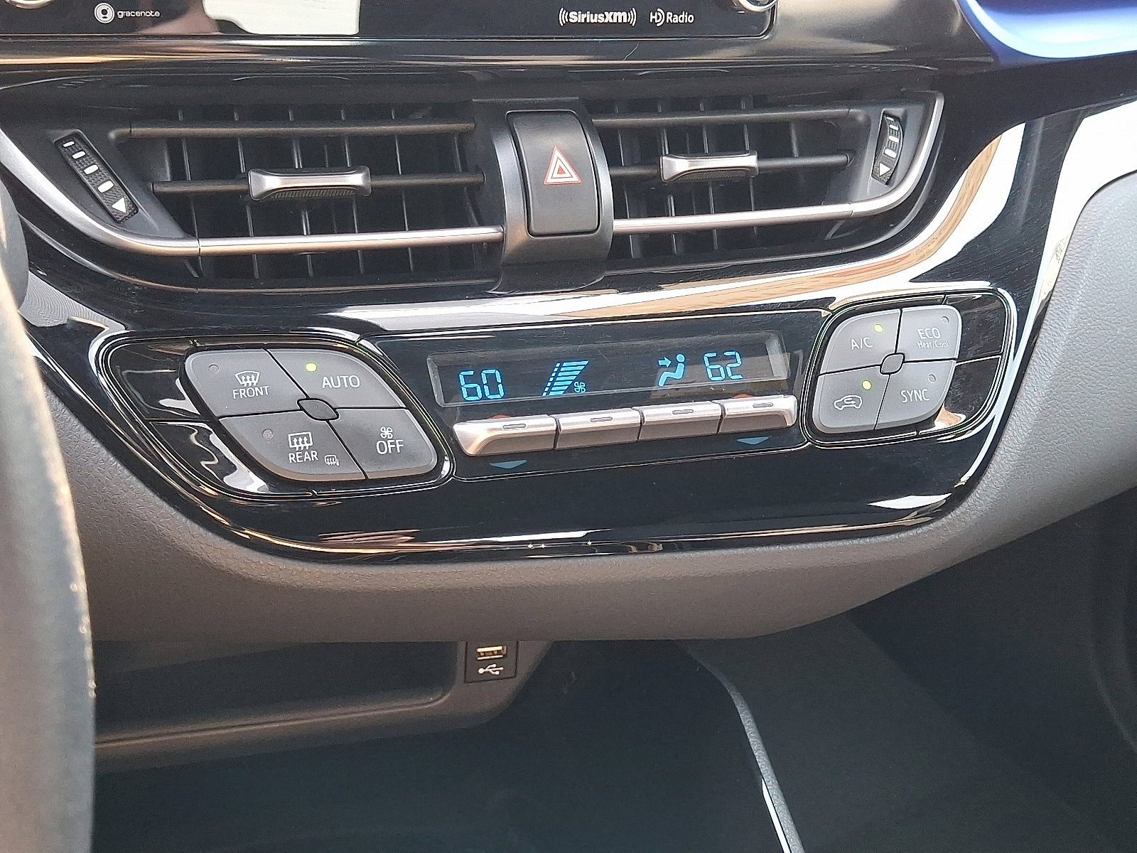 Certified 2020 Toyota C-HR XLE image 16