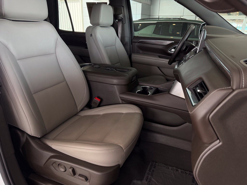 Used 2024 Chevrolet Tahoe LT AWD/4WD image 20