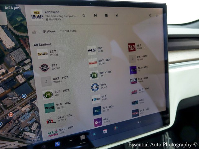 Used 2023 Tesla Model S image 21