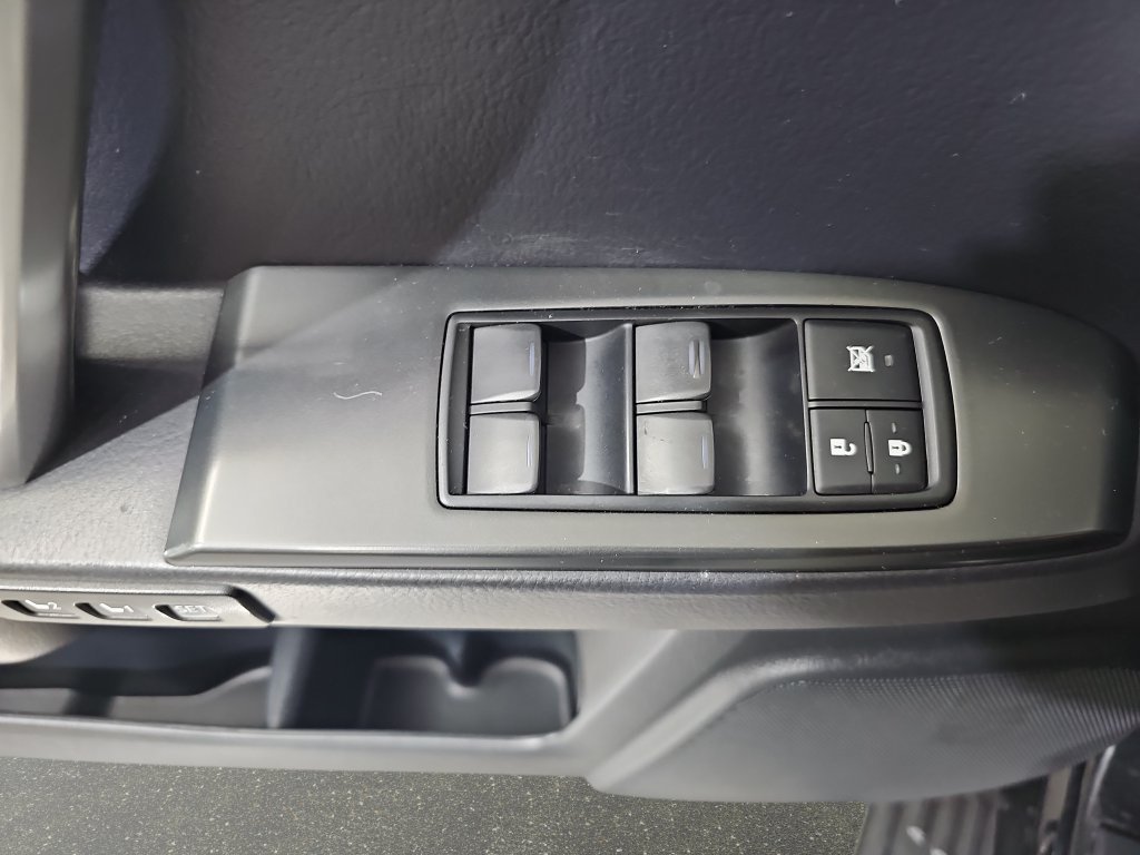 Used 2023 Lexus GX 460 Premium w/ Premium Package AWD/4WD image 26