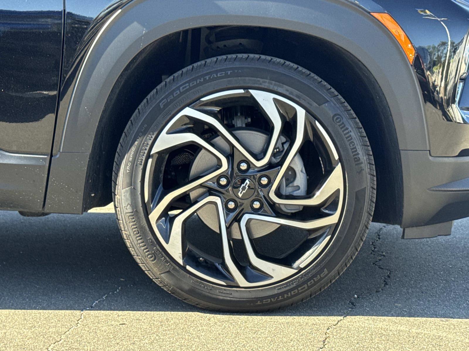 Used 2024 Chevrolet TrailBlazer RS image 30