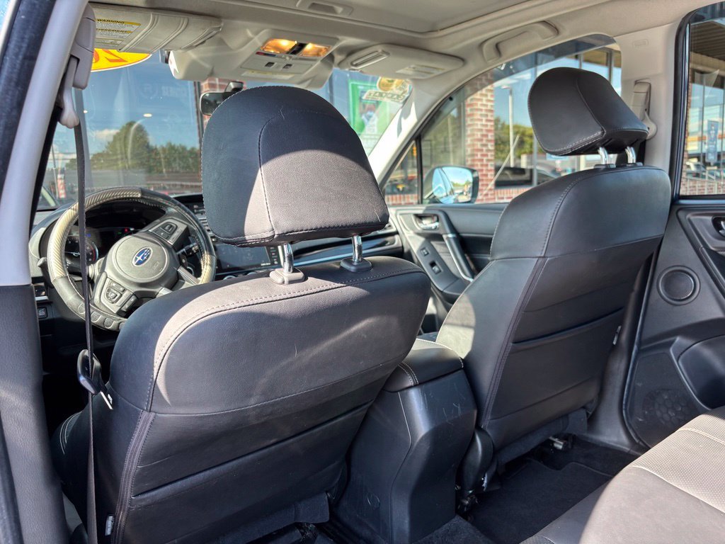 Used 2017 Subaru Forester 2.5i Touring AWD/4WD image 22