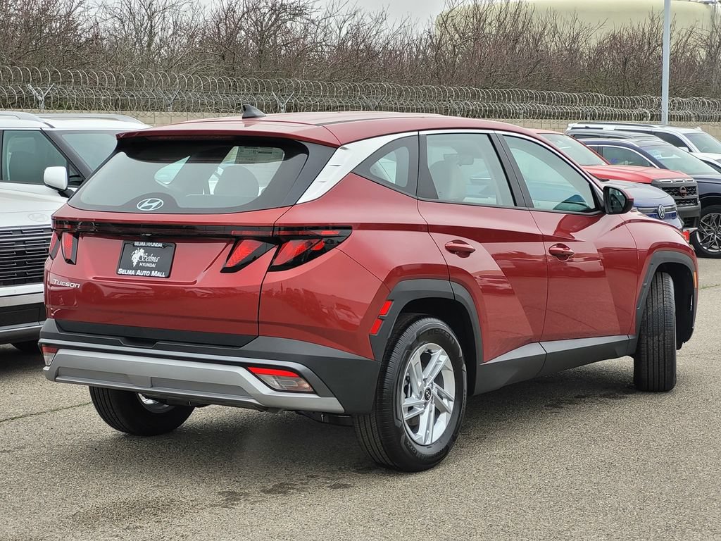 New 2026 Hyundai Tucson SE FWD image 4