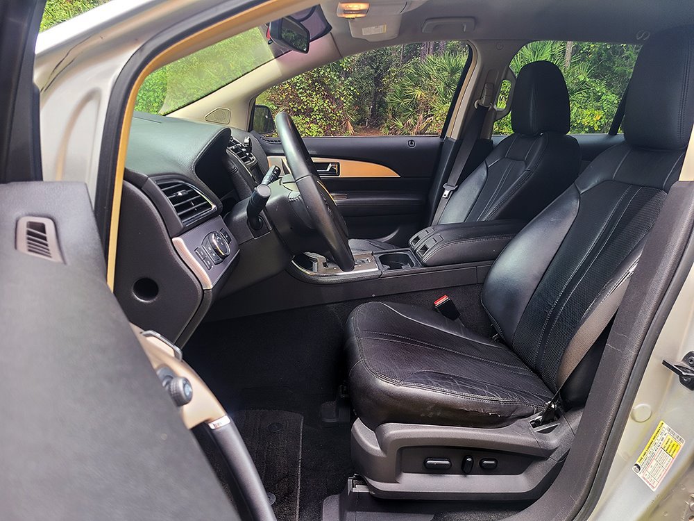 Used 2011 Lincoln MKX 2WD image 14