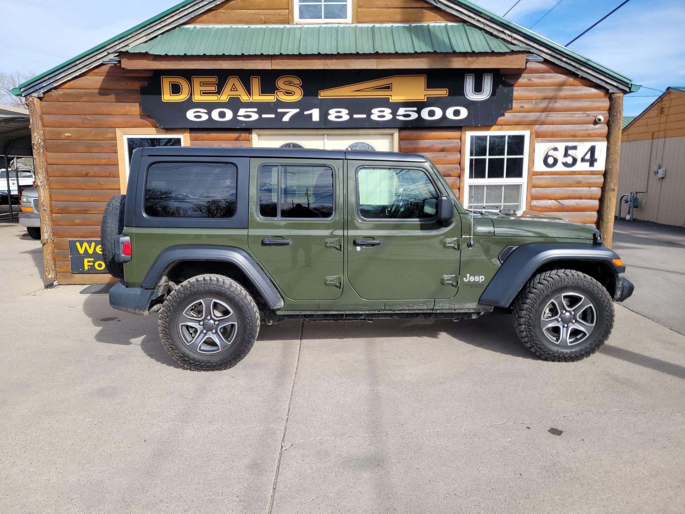 Used 2021 Jeep Wrangler Unlimited Sport AWD/4WD image 2