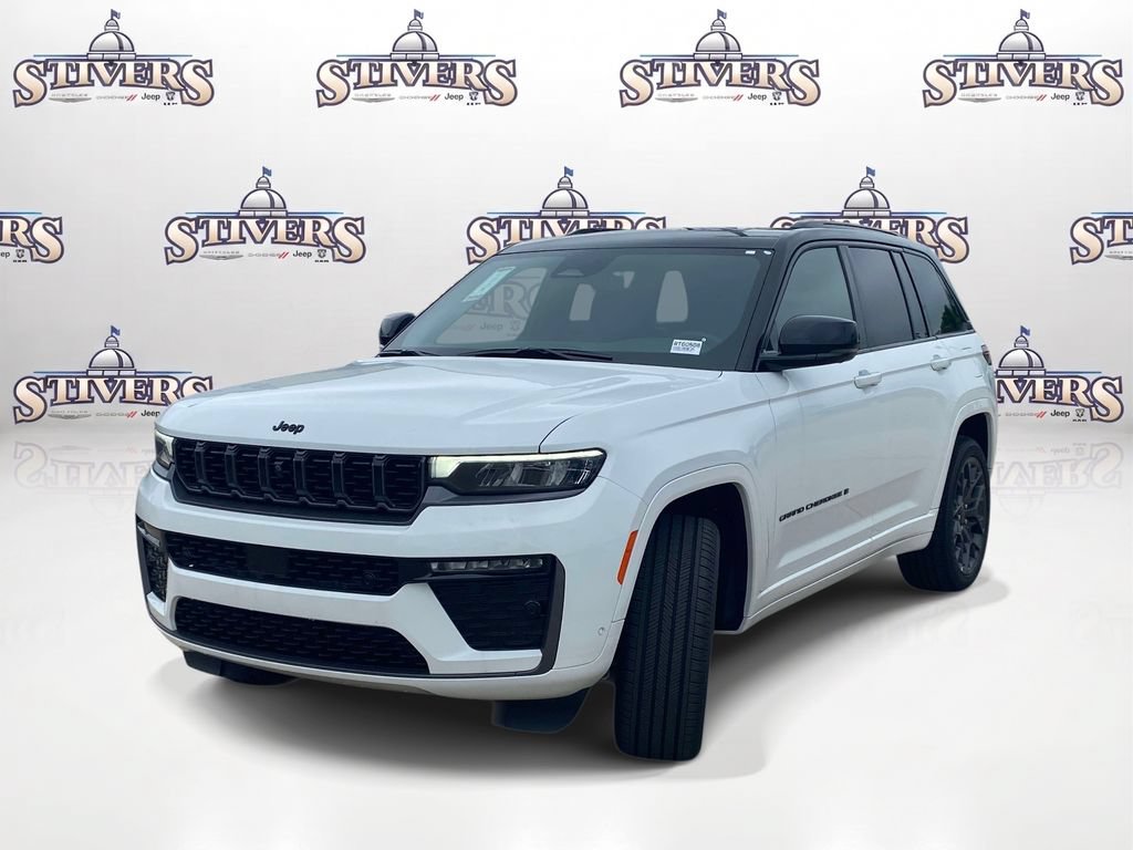 New 2026 Jeep Grand Cherokee Summit w/ Obsidian Package AWD/4WD image 3