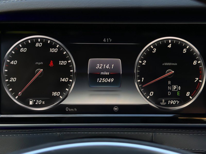 Used 2015 Mercedes-Benz S 550 4MATIC Sedan image 20