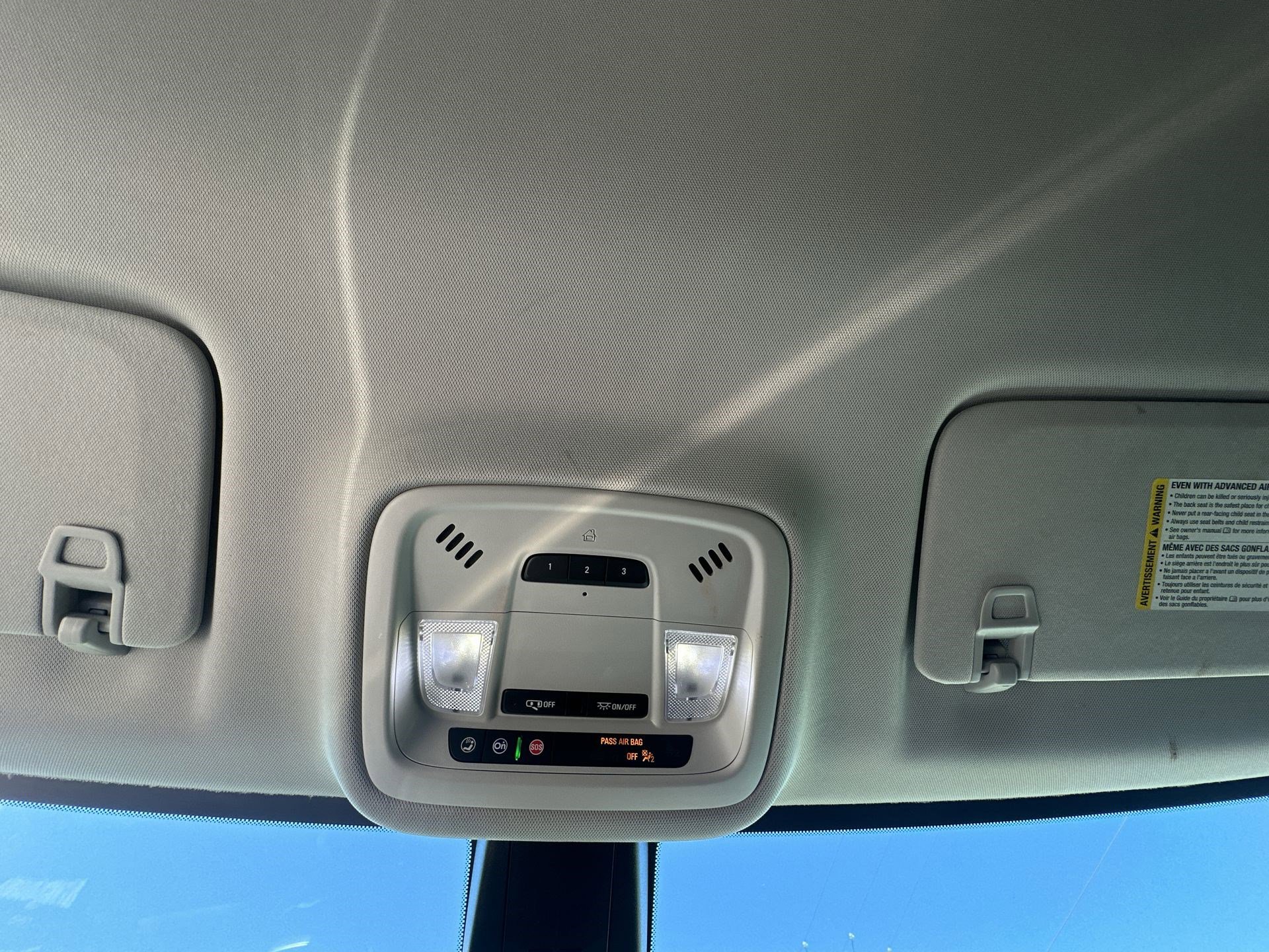 Used 2020 Chevrolet Traverse RS image 16