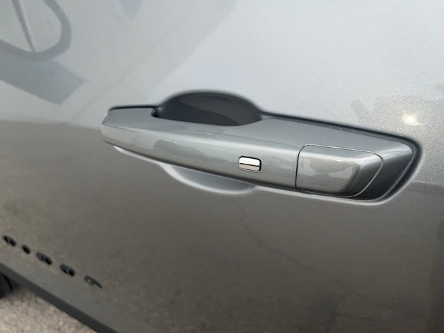 New 2026 Chevrolet Equinox LT w/ Convenience Package II image 15