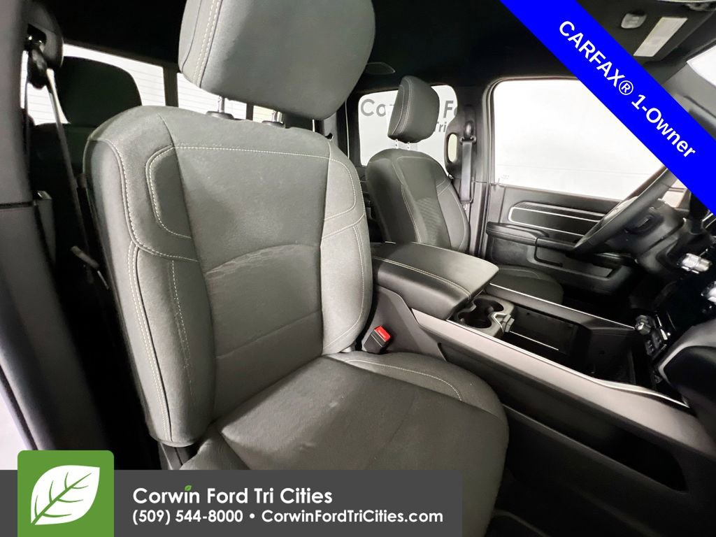 Used 2025 RAM 3500 Big Horn image 16