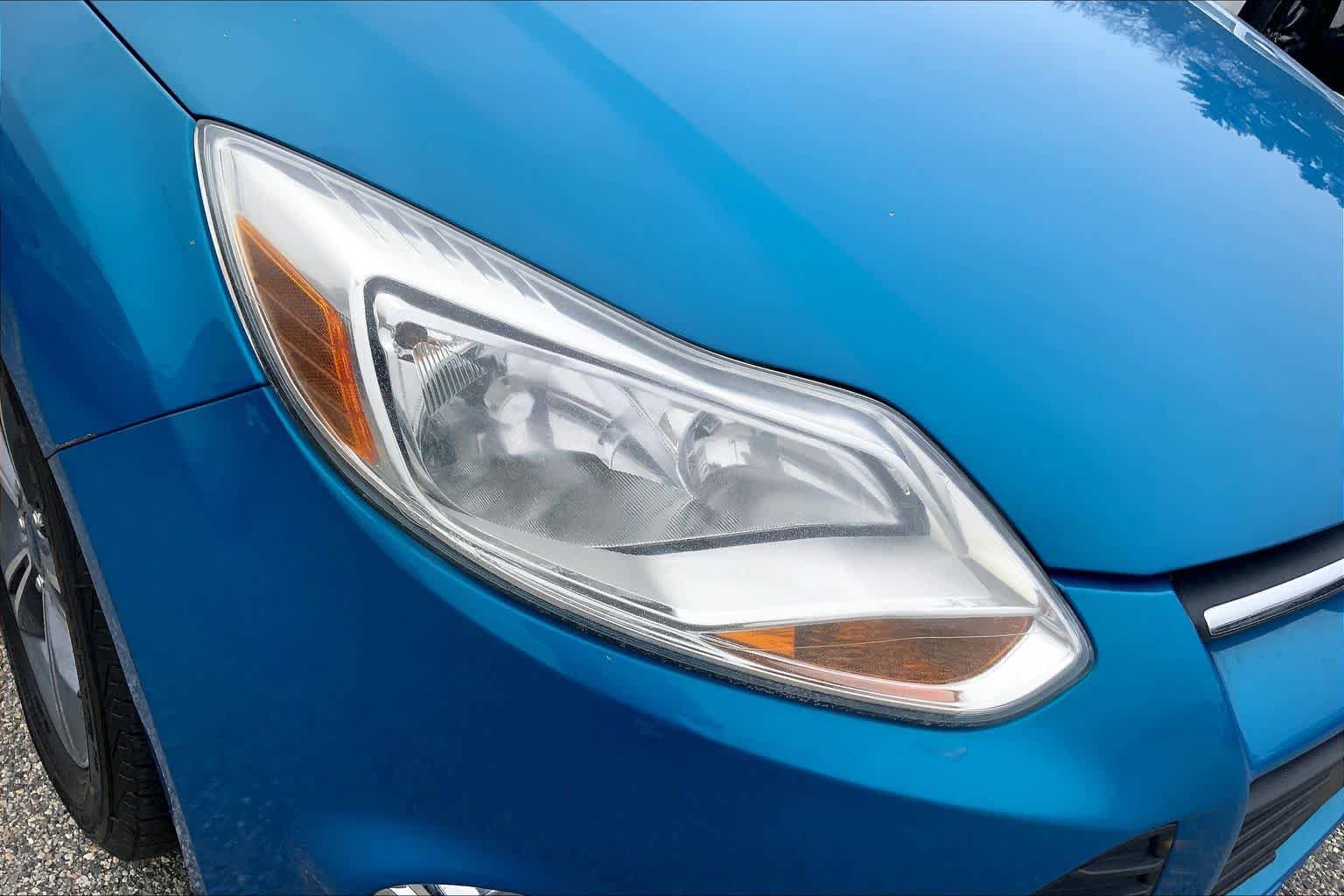 Used 2014 Ford Focus SE w/ SE Sport Package FWD image 27