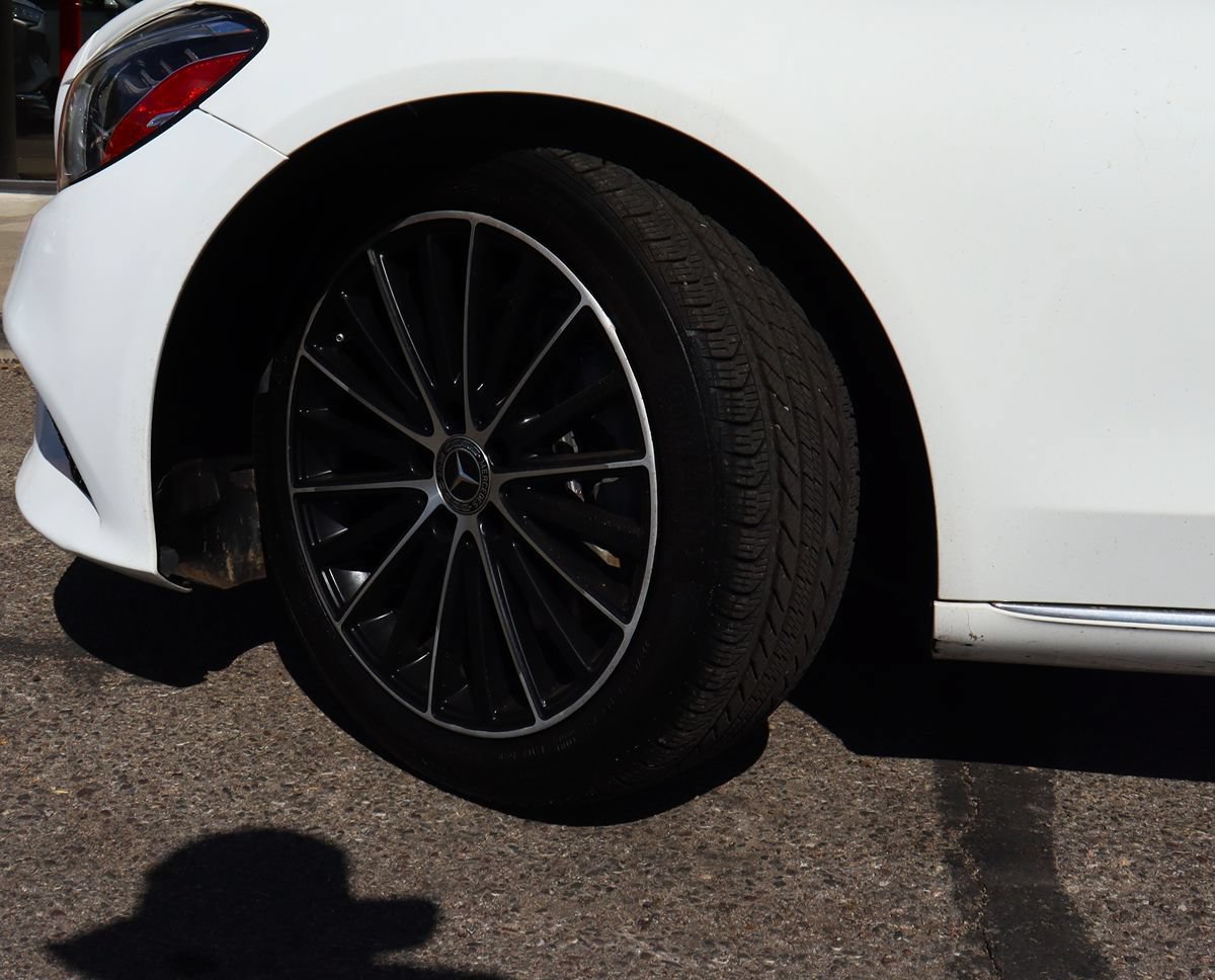 Used 2020 Mercedes-Benz C 300 Sedan w/ Premium Package image 5