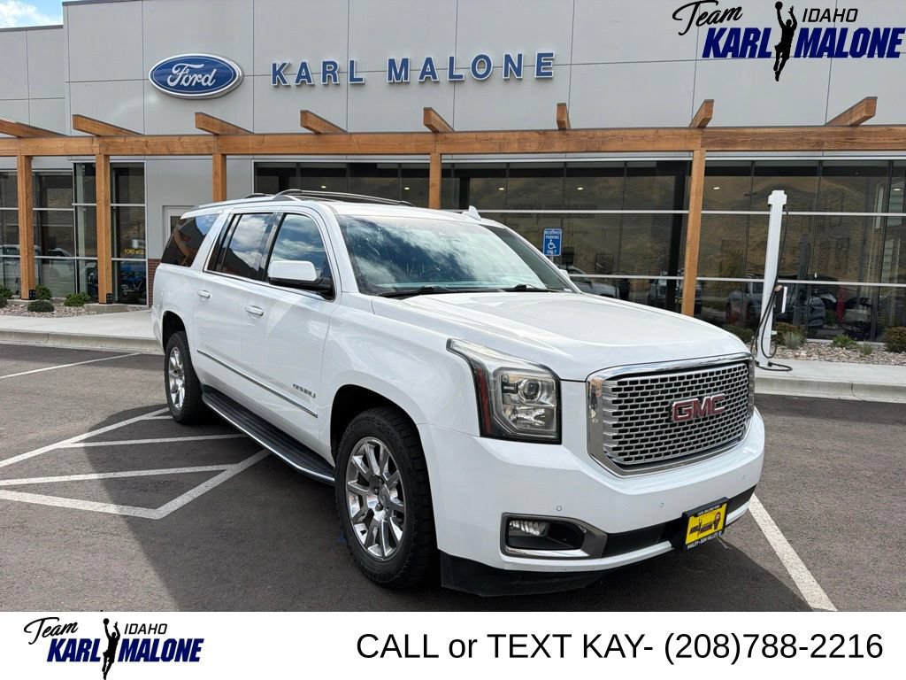 Used 2017 GMC Yukon XL Denali w/ Open Road Package AWD/4WD image 1