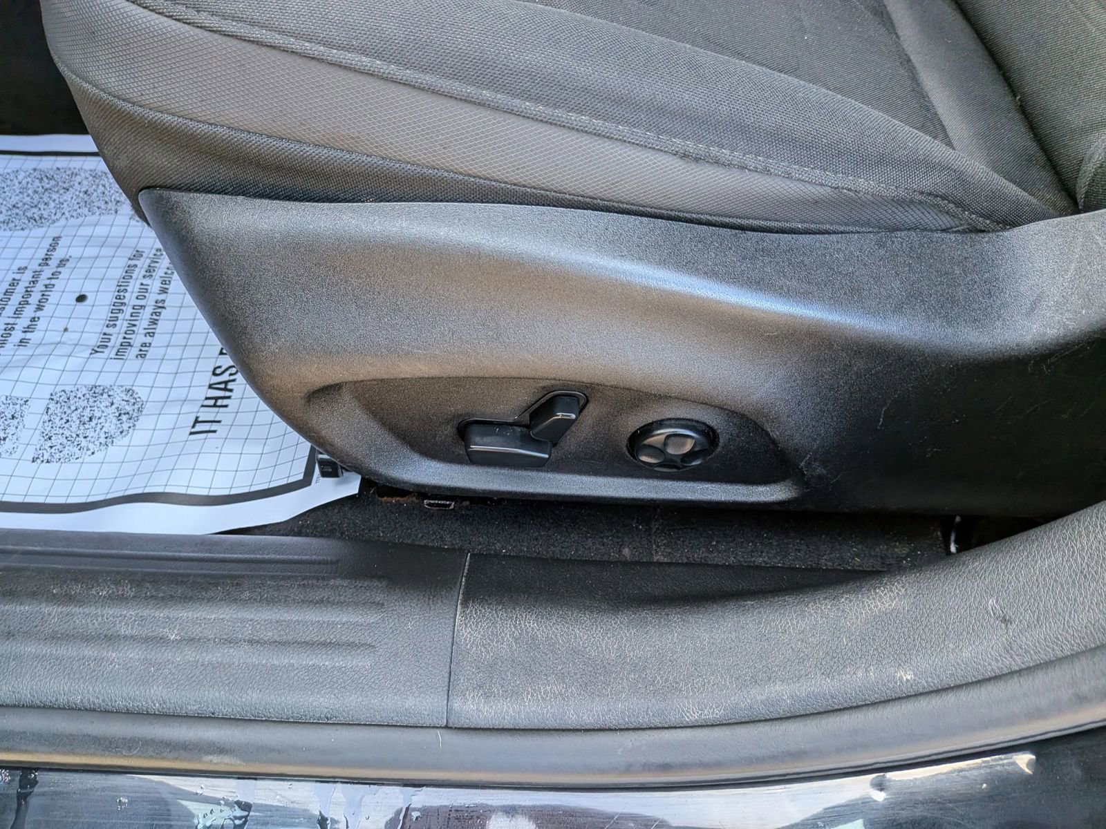 Used 2016 Jeep Renegade Latitude image 26