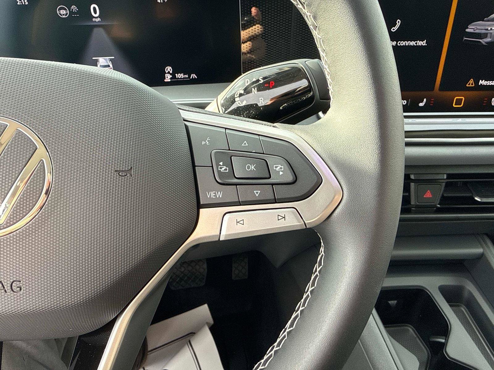 New 2026 Volkswagen Tiguan SE image 27