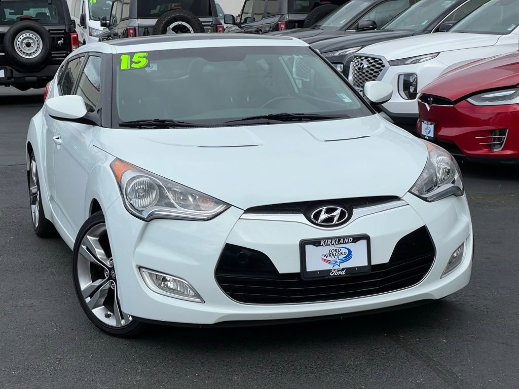 Used 2015 Hyundai Veloster Base w/ Option Group 03 image 1