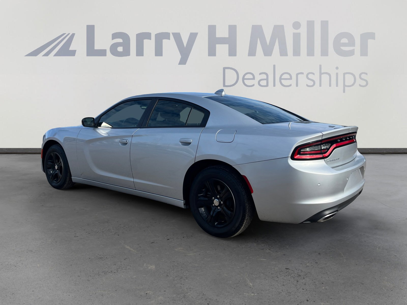 Certified 2023 Dodge Charger SXT image 3