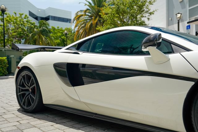 Used 2017 McLaren 570S Coupe RWD image 37