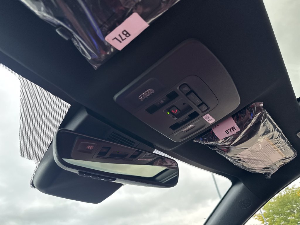 New 2026 Toyota Camry XSE AWD/4WD image 25