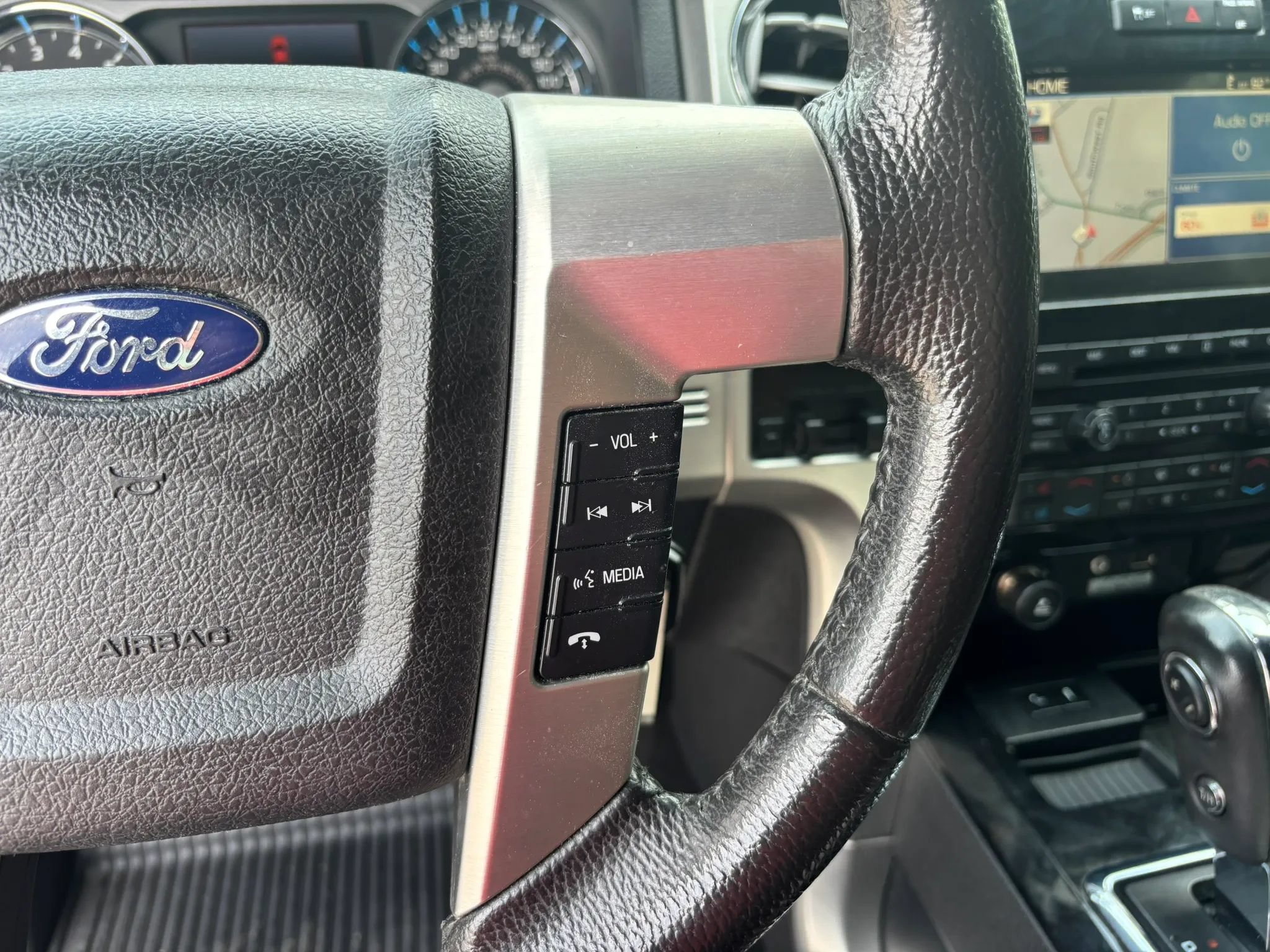 Used 2012 Ford F150 Platinum AWD/4WD image 12