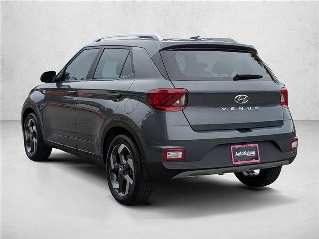 New 2026 Hyundai Venue SEL FWD image 7