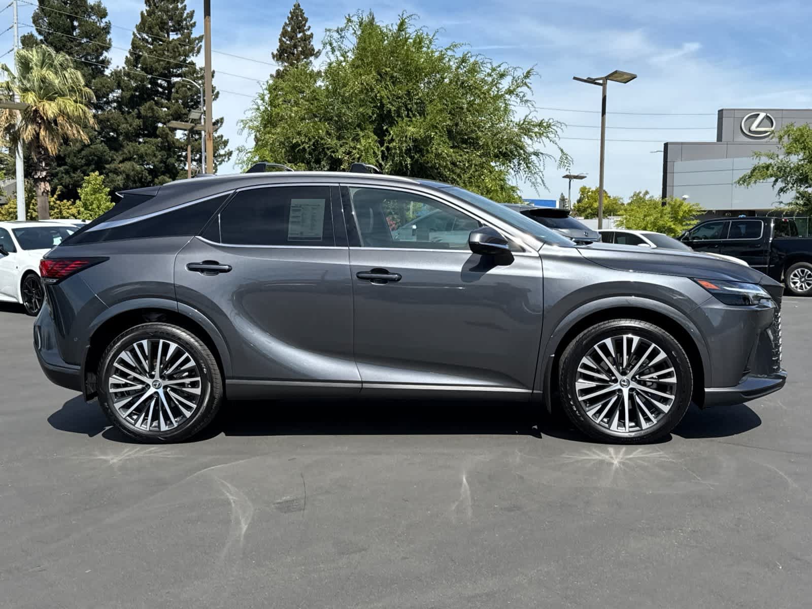 Certified 2025 Lexus RX 350 AWD/4WD image 6