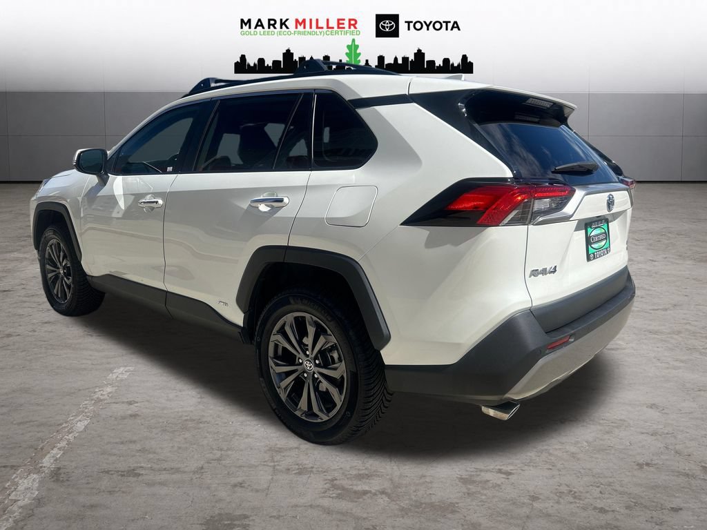 Certified 2022 Toyota RAV4 Limited AWD/4WD image 3