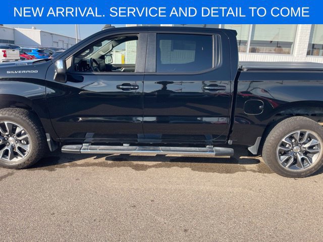 Used 2025 Chevrolet Silverado 1500 LT AWD/4WD image 14