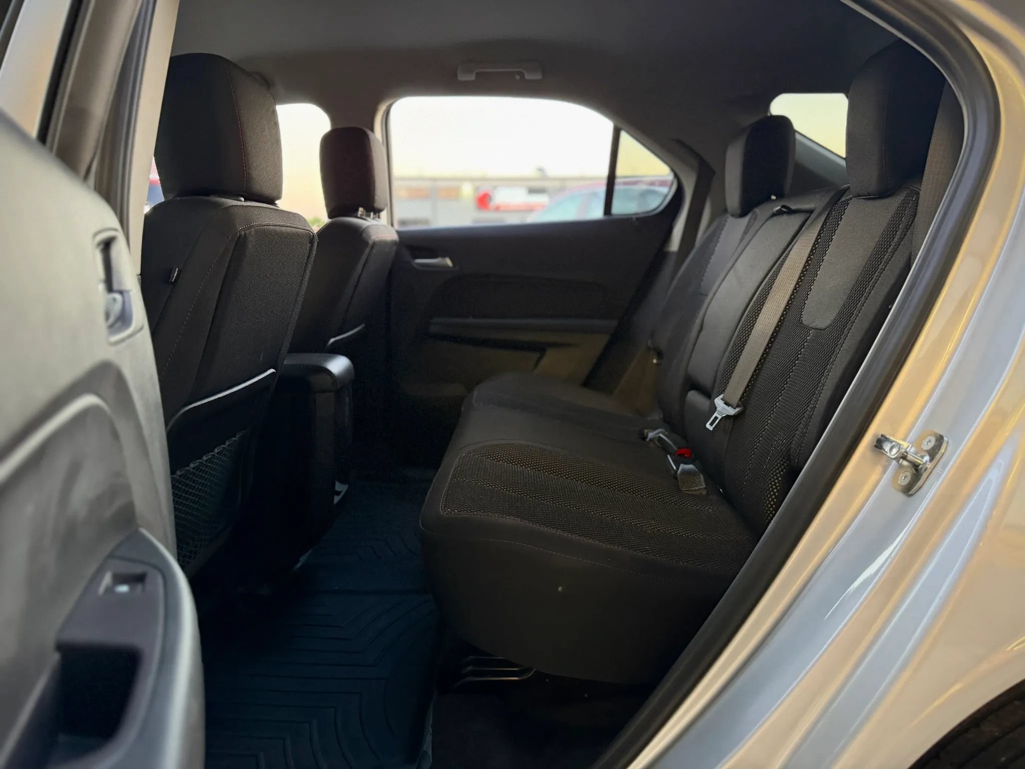 Used 2017 Chevrolet Equinox LT w/ Convenience Package FWD image 15