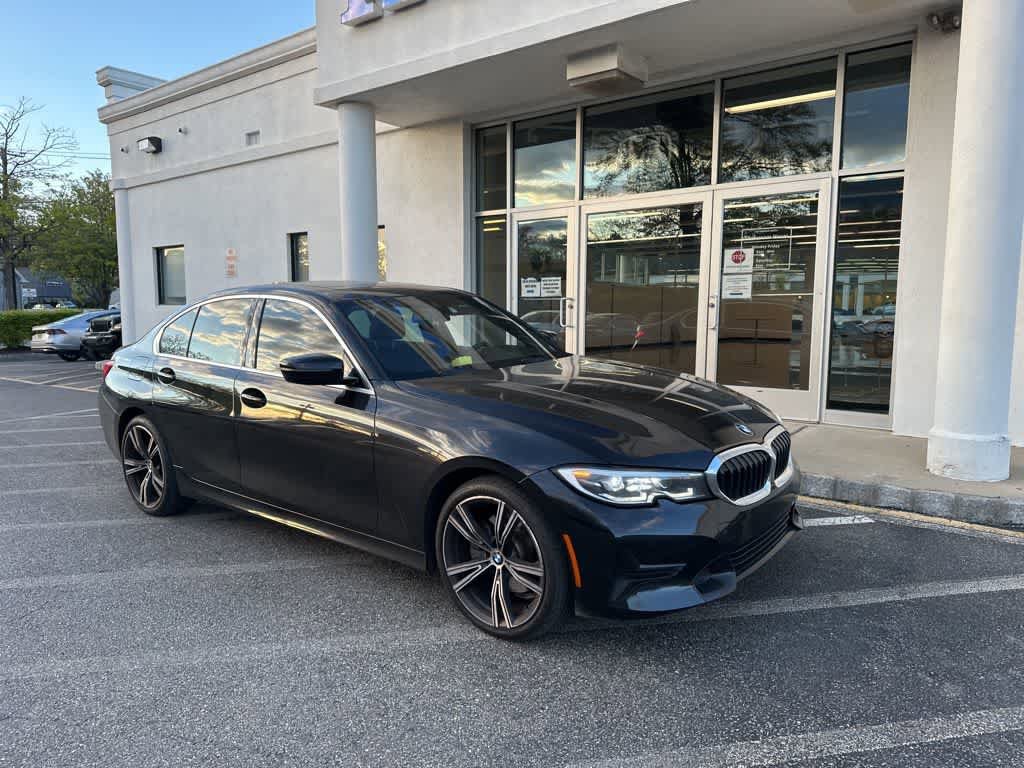 Used 2021 BMW 330e xDrive w/ Premium Package image 9